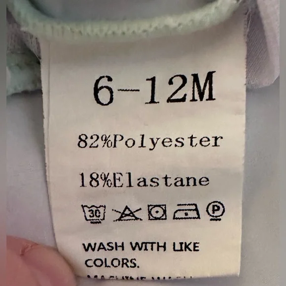 Baby Girl 3-Piece Daisy Swimsuit Set with Hat | Size 6–12 Months 🌼 - Picture 3 of 3